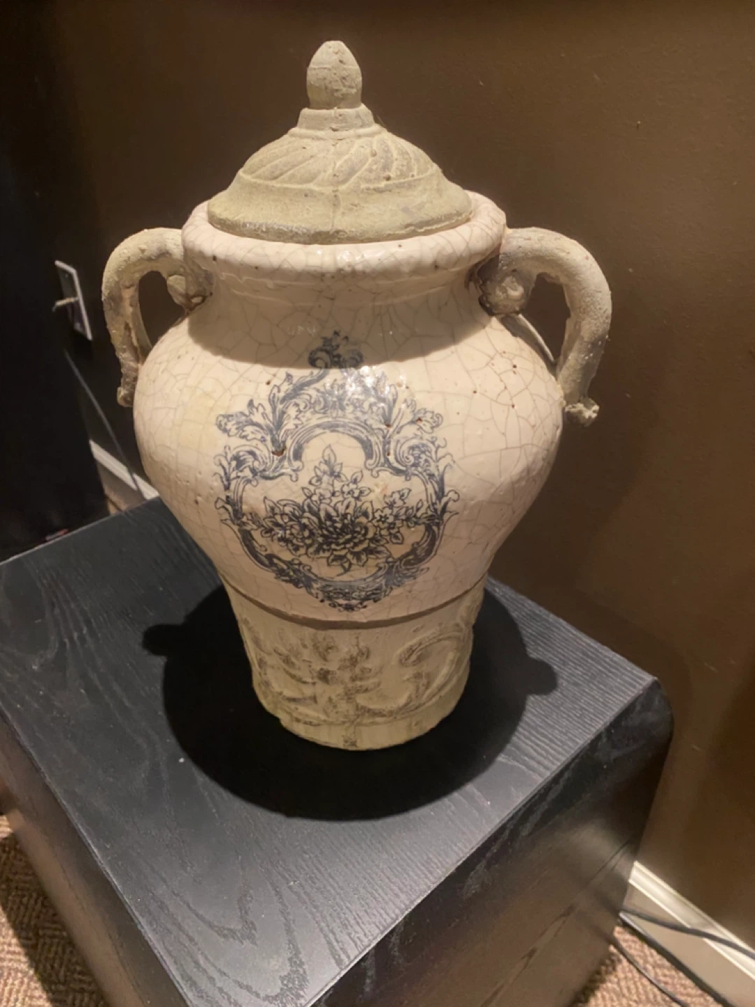 Decorative Ceramic Vase with Lid - photo 2