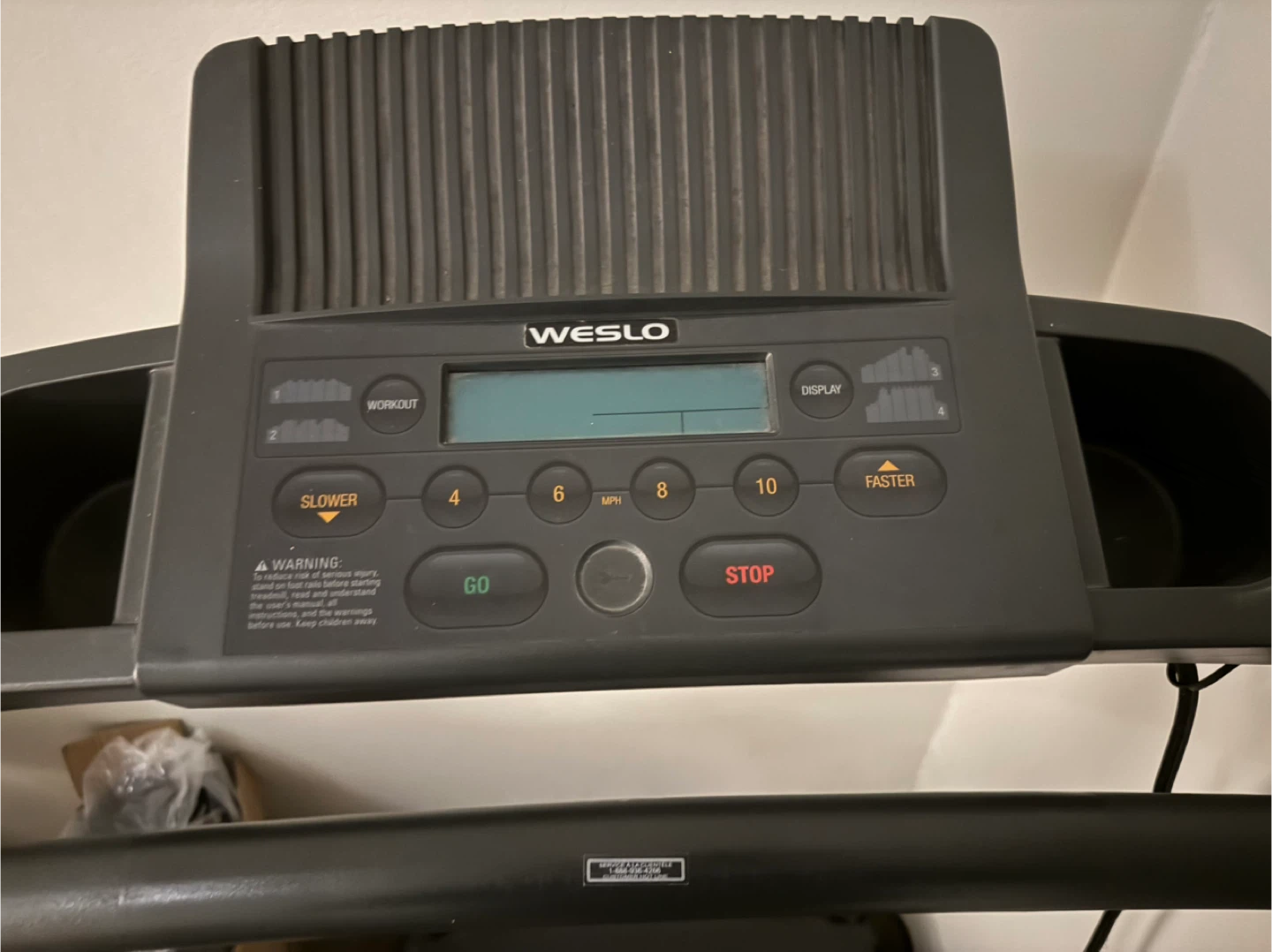 Weslo Cadence 25 Treadmill - photo 2