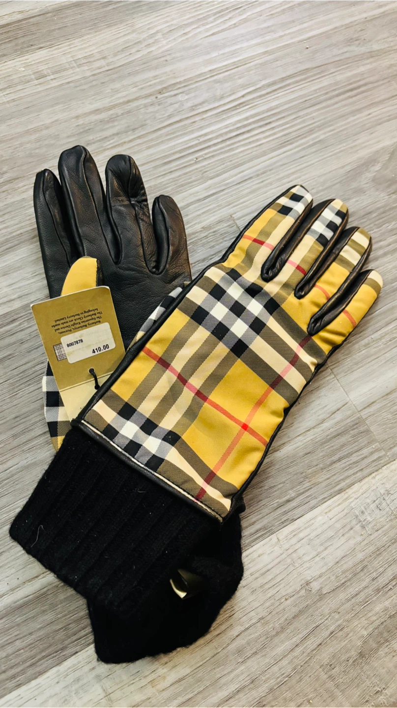 Burberry Gloves - Classic Check Pattern - photo 2