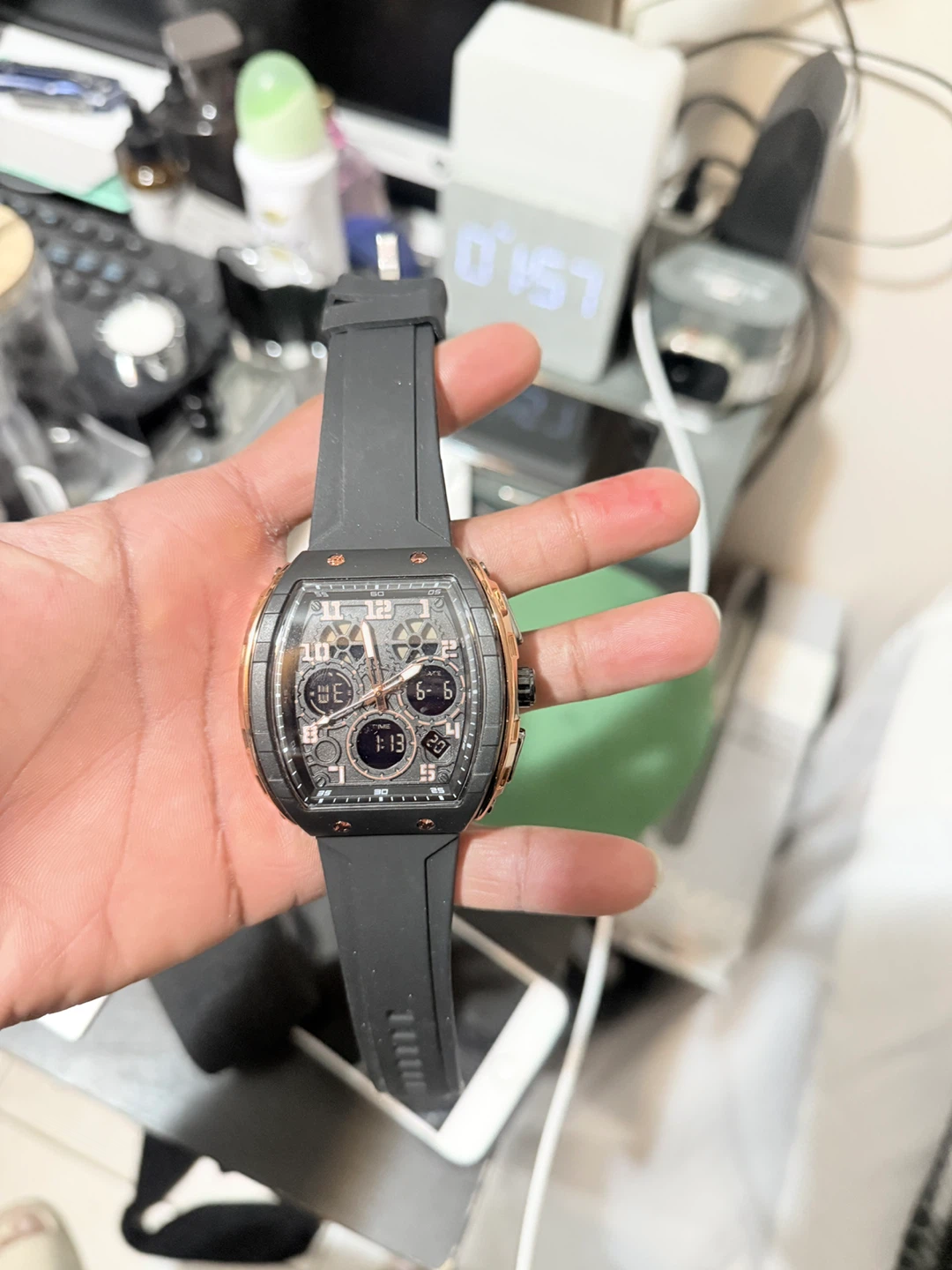 ZEE.ZEE Chronograph Watch - photo 2