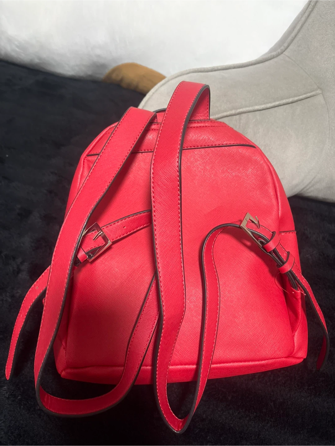 Red Guess Los Angeles Backpack - photo 3