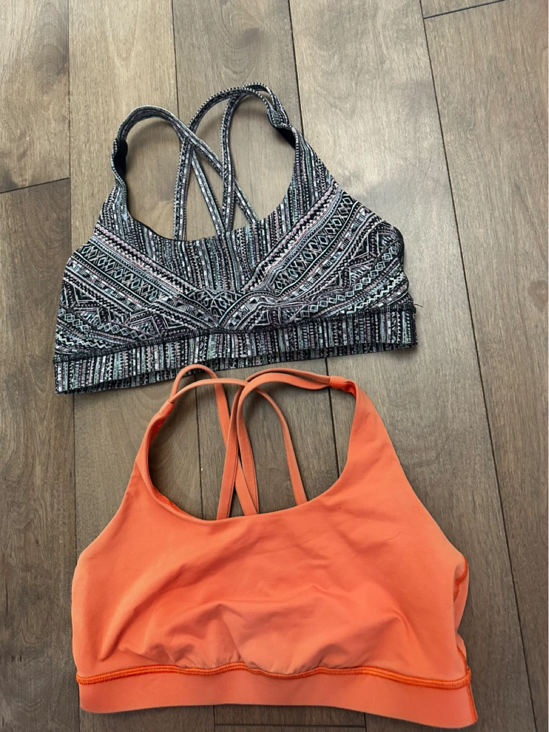 Lululemon Sports Bras - photo 2