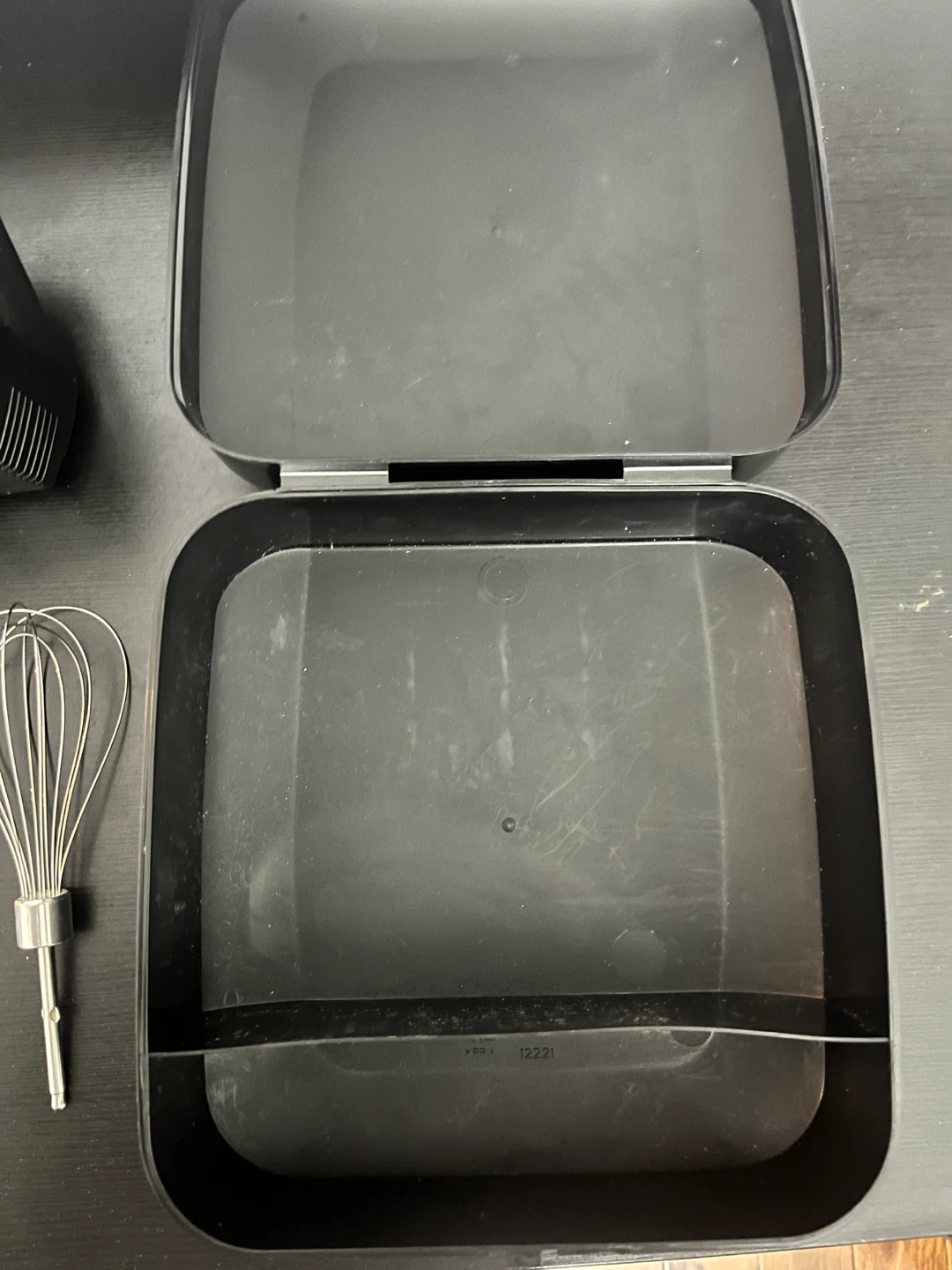 BLACK+DECKER 6 Speed Hand Mixer - photo 3