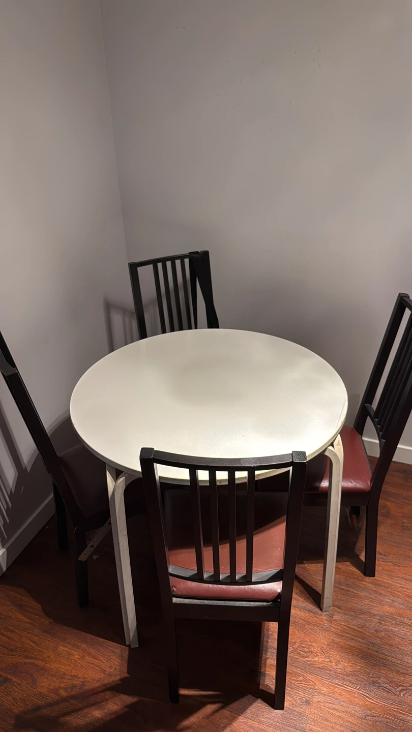 Round Dining Table with 4 Chairs - photo 2