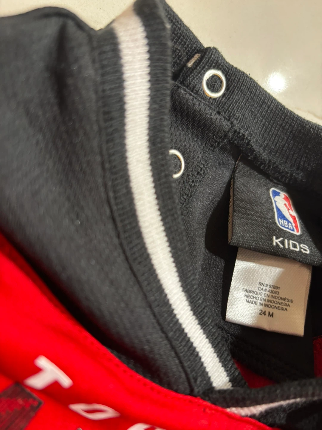 Toronto Raptors Baby Romper Size 24M - photo 3