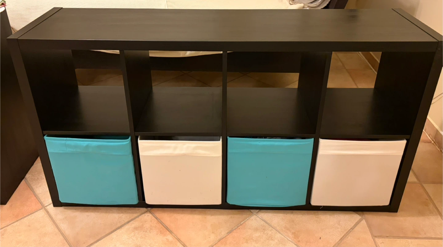 IKEA- Kallax shelf + 4 Drona boxes