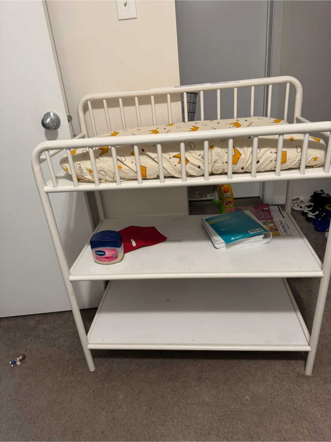 White Metal Baby Changing Station with Mattress - photo 2
