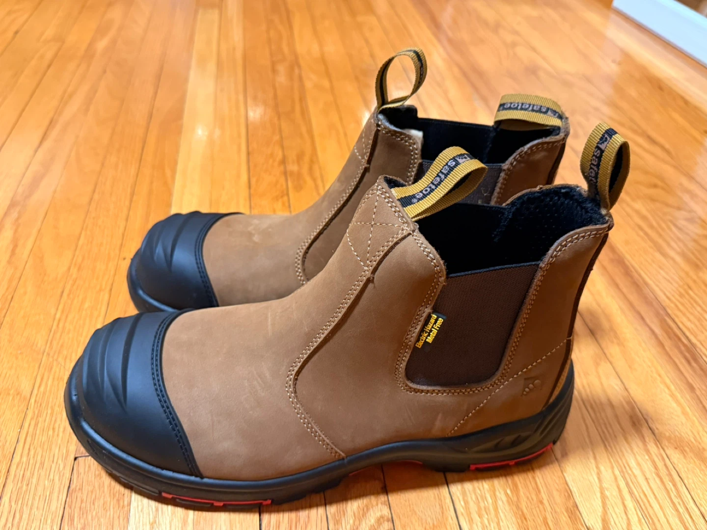 Safetoe Brown Suede Work Boots - Size 10