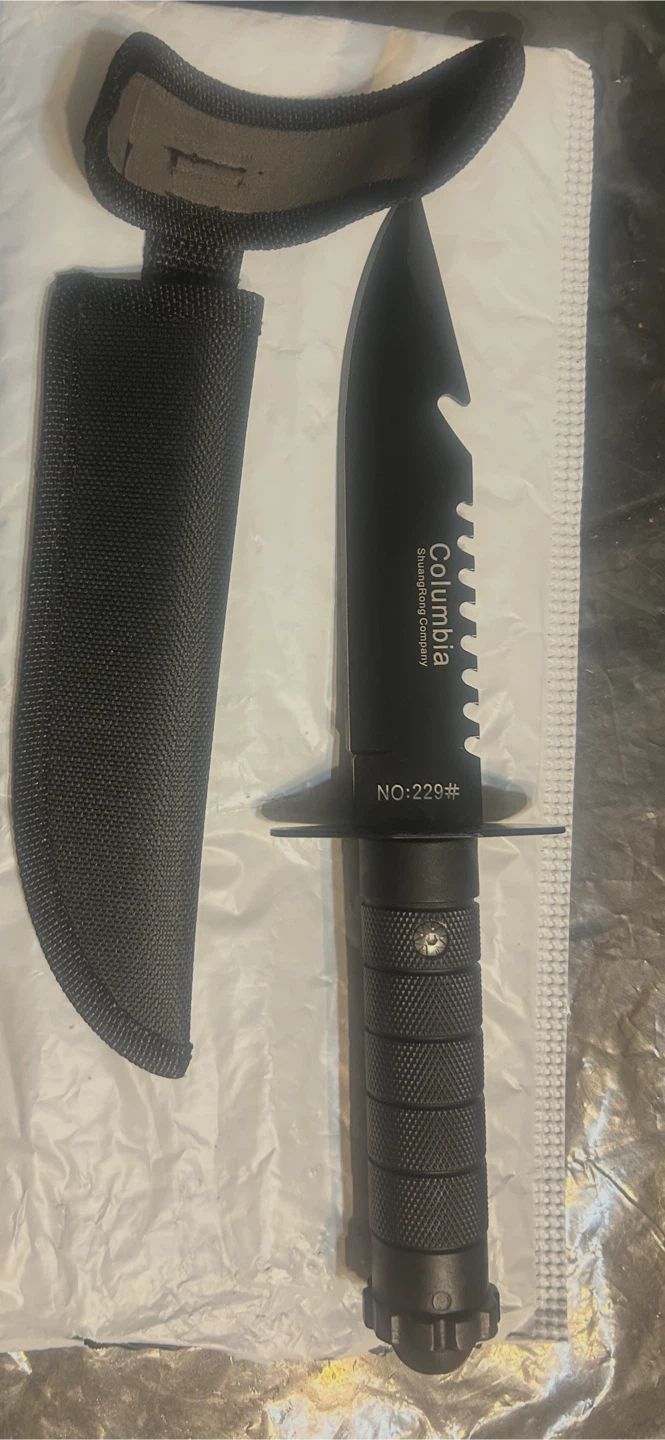 Columbia Fixed Blade Knife with Sheath