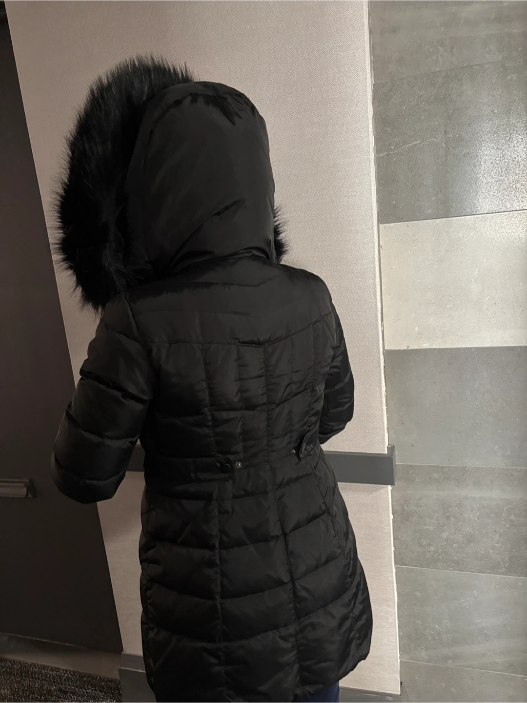 1 Madison Black Faux Fur Hooded Puffer Coat - photo 4