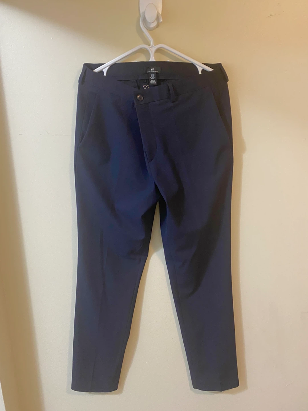 H&M Slim Fit Dress Pants – Good Condition