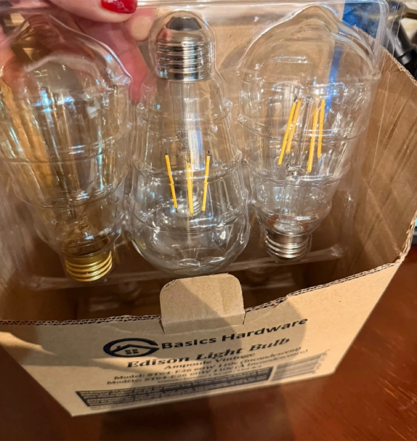 Basics Hardware Edison Light Bulb (ST64-E26 60W 110v)