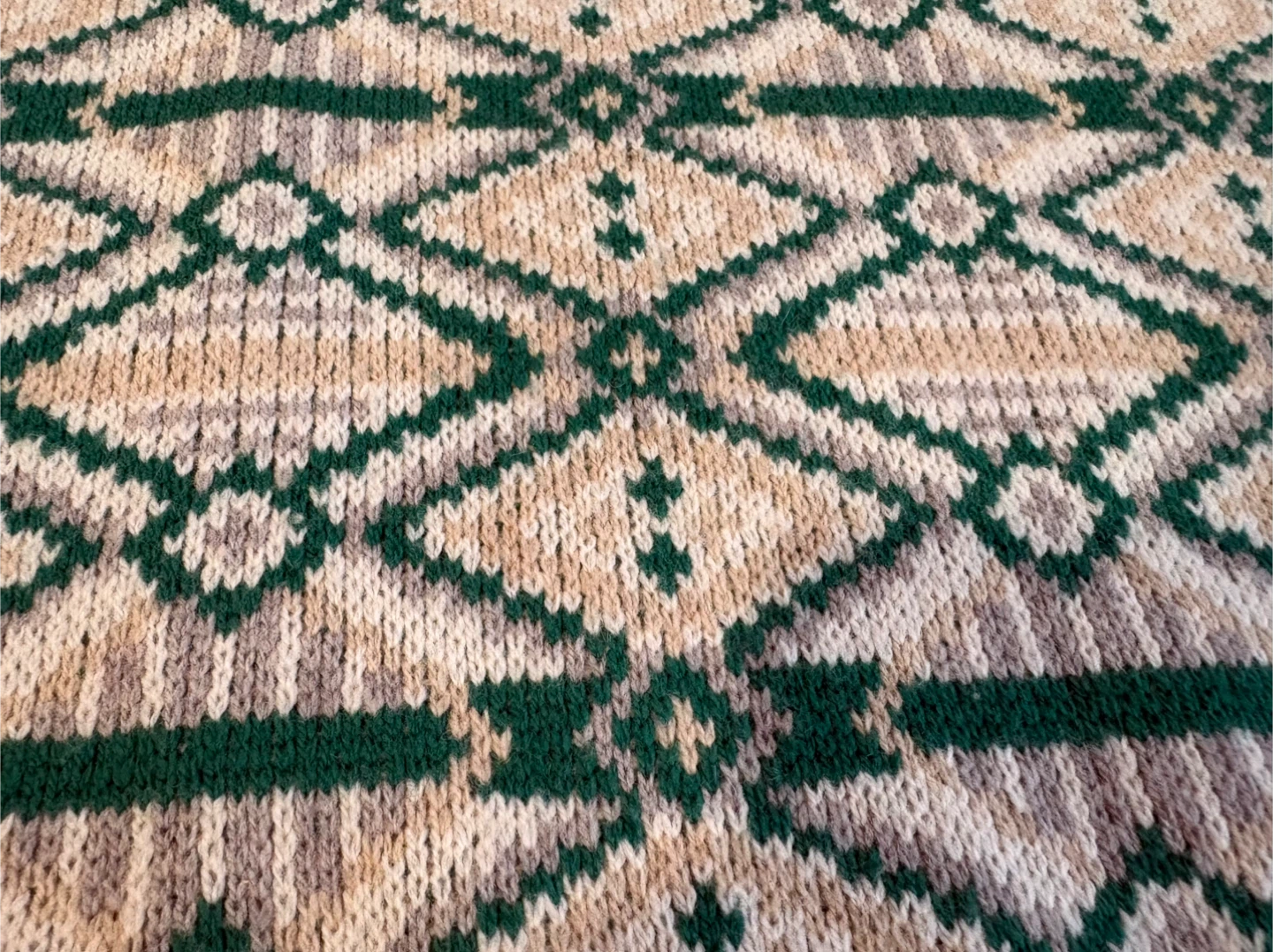 Tna medium Fair Isle 100% wool Knit Vest - photo 5