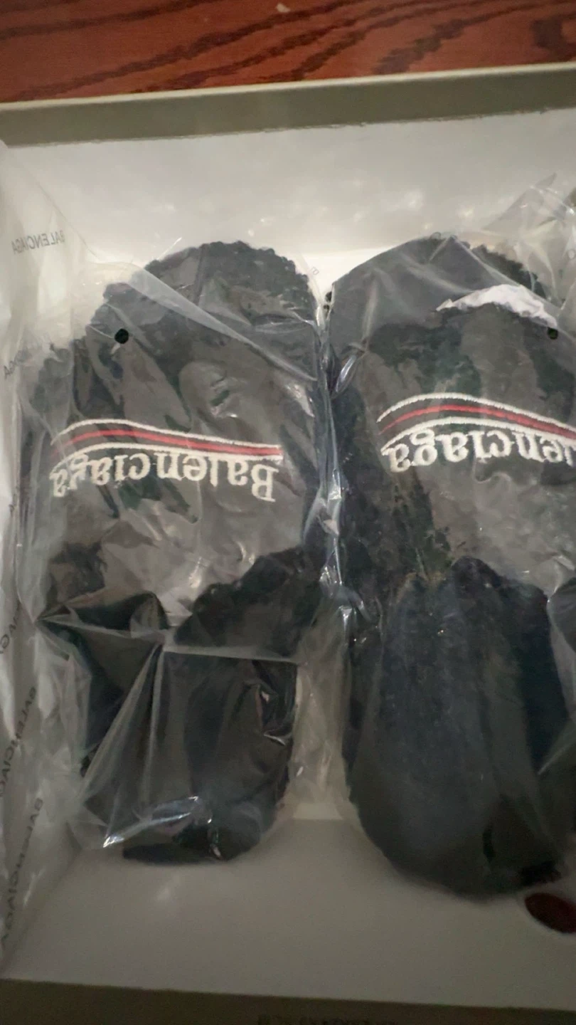 BALENCIAGA SLIDES - photo 2