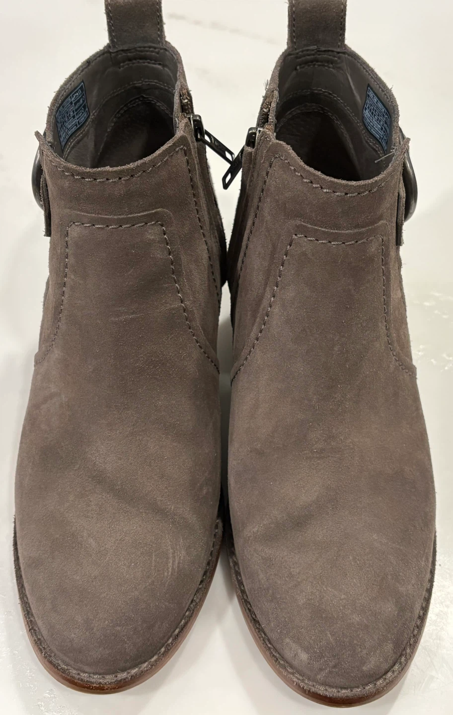 3 inch heel UGG LEAHY Ankle  Boots Size 9