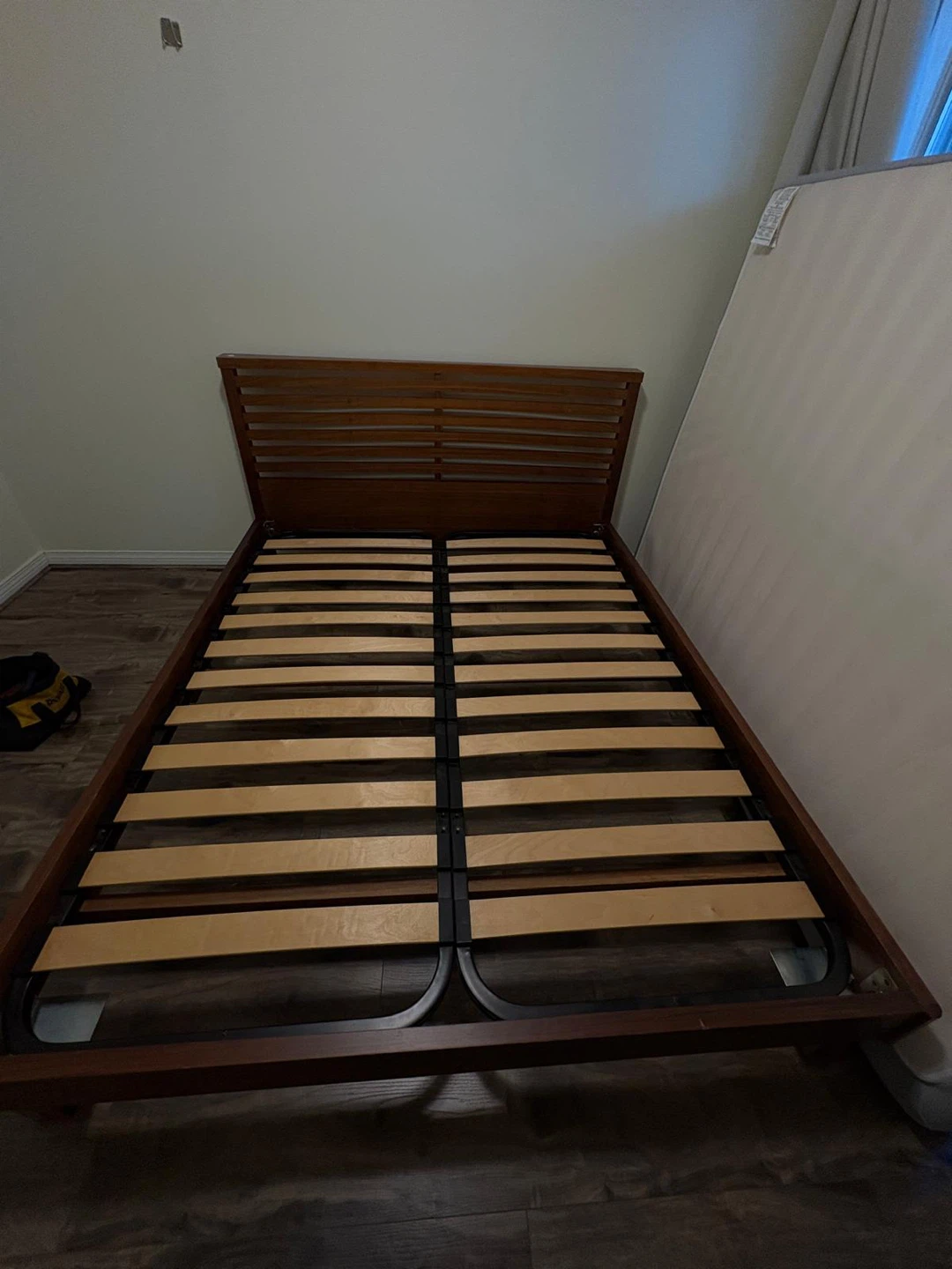 Queen bed frame (FREE DELIVERY)