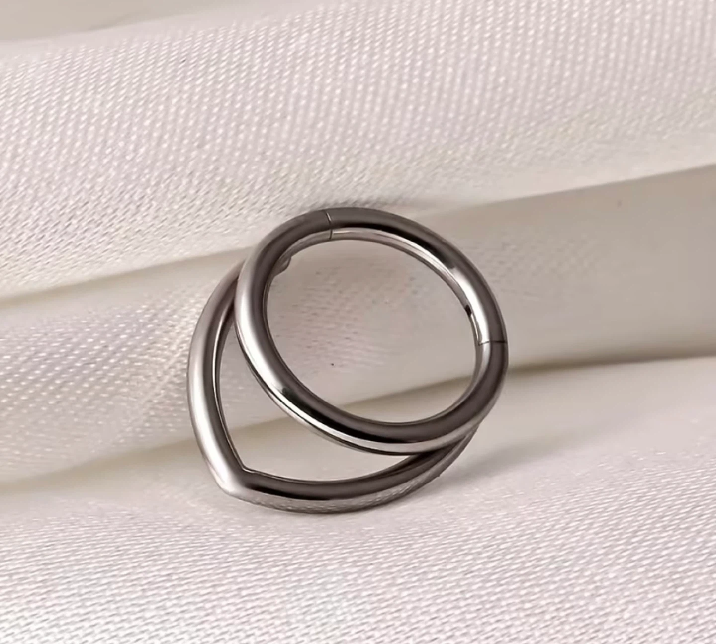 Titanium Clicker Earring - 10mm - photo 2