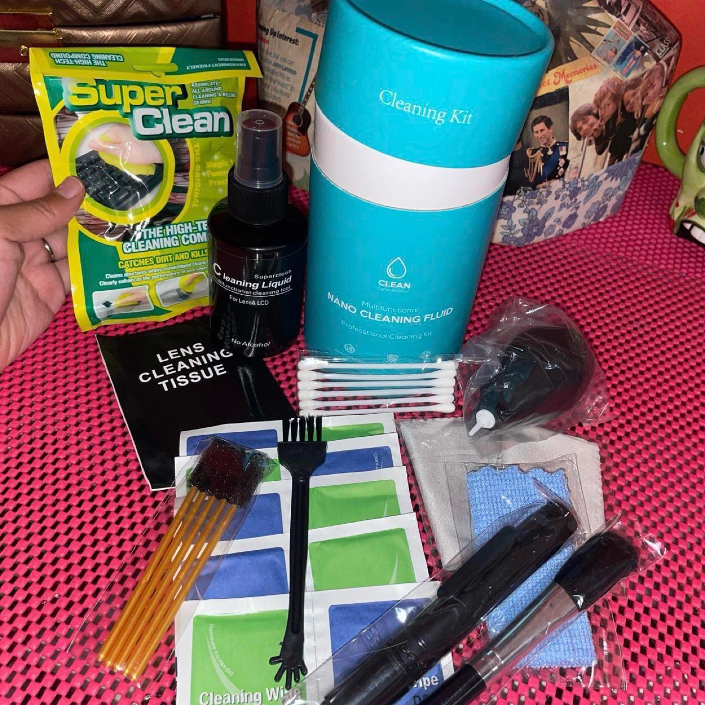 Cleaning kit