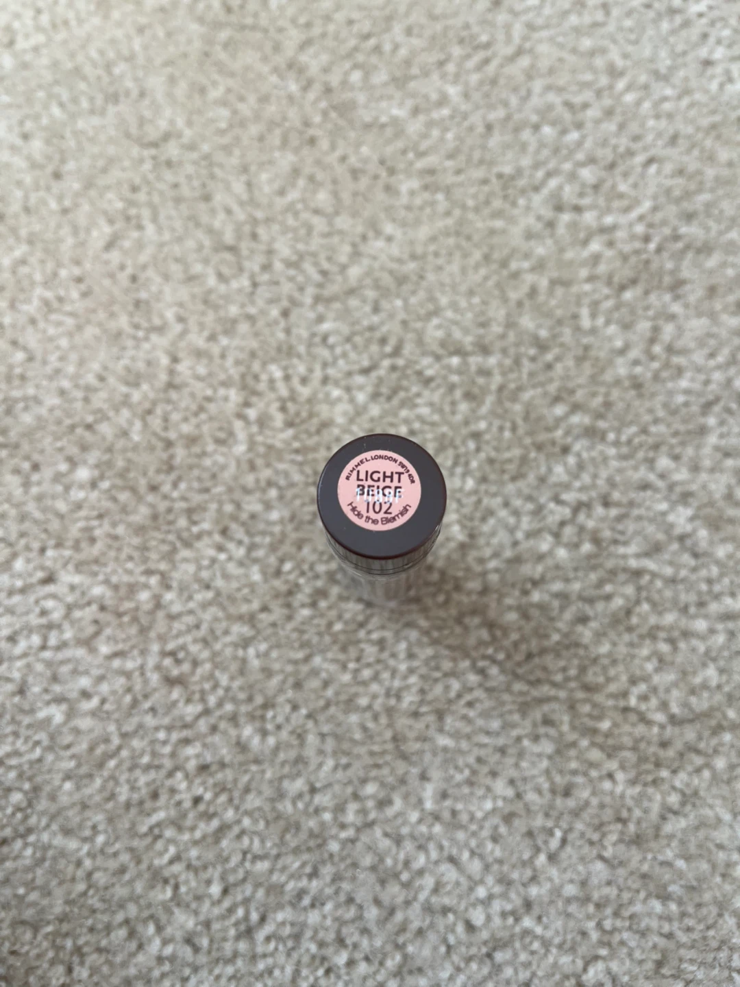 Rimmel London Hide the Blemish Concealer 102 Light Beige - photo 3
