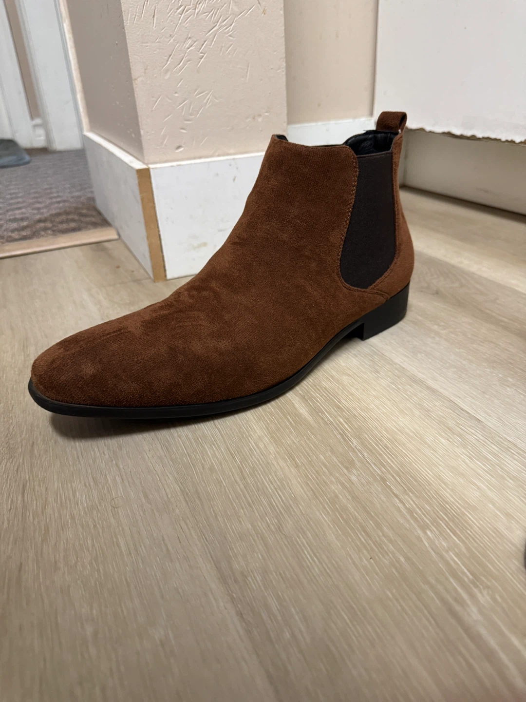 Brown Suede Chelsea Boots - photo 2