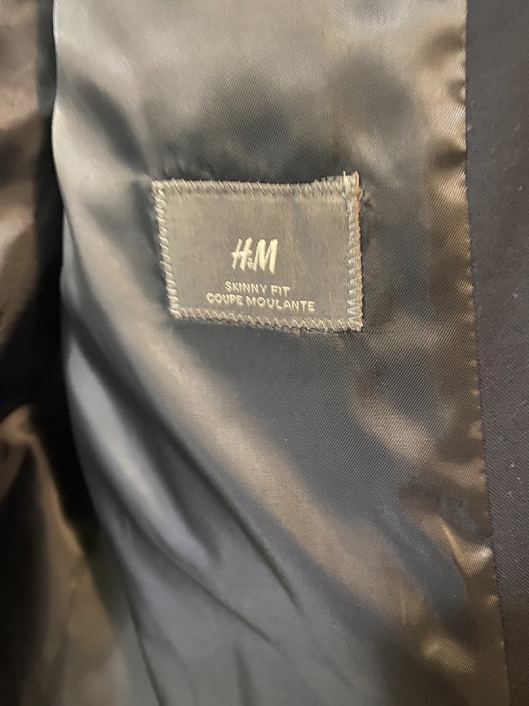 H&M Skinny Fit Jacket – Good Condition - photo 3