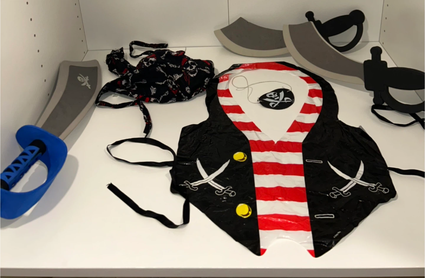 Pirate Costume Set with Swords and Bandana