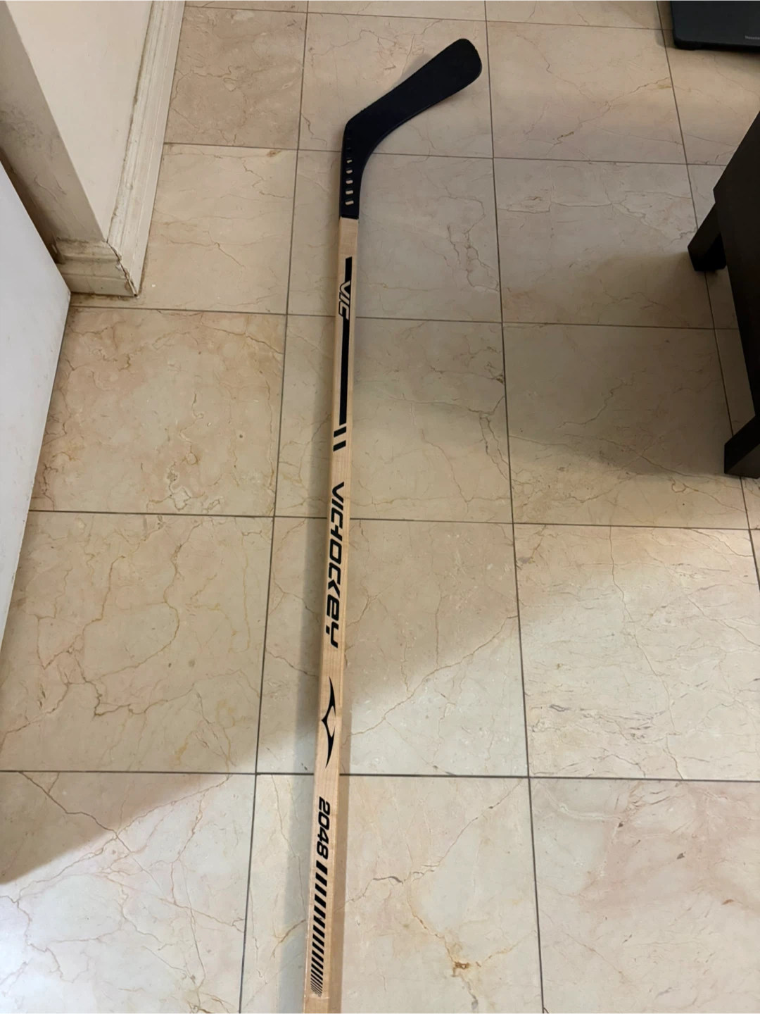 VIC Hockey Stick 2048