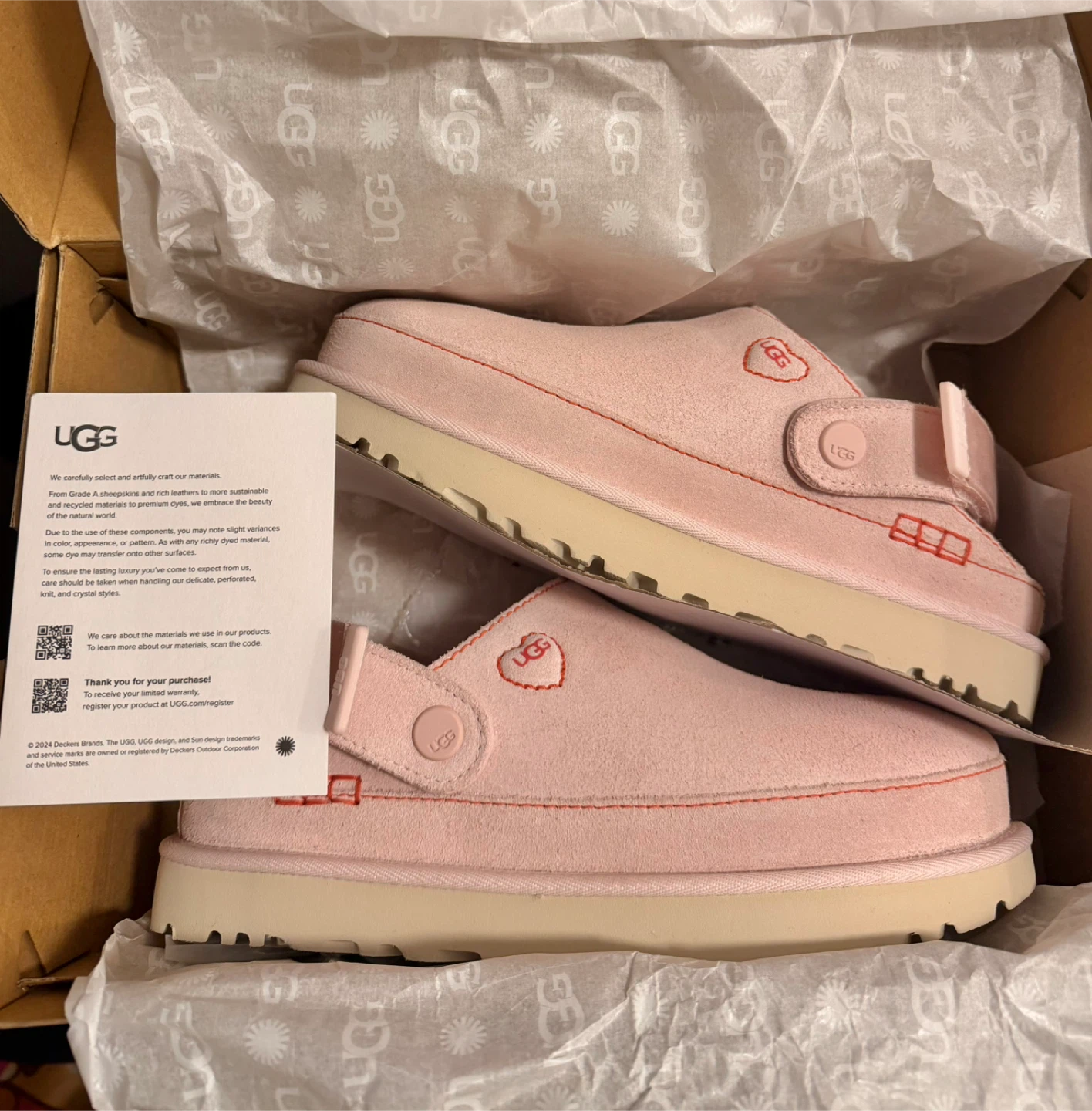 Uggs Valentine Goldenstar Love Clog - Size 7.5 W