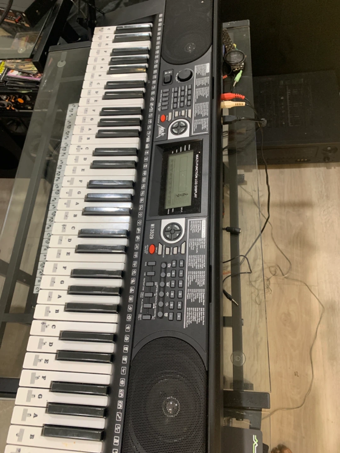 Brand Electronic Keyboard - photo 2