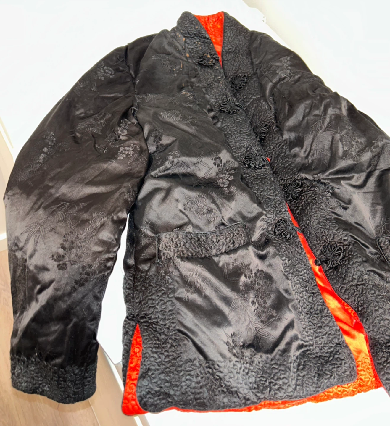Black and Red Reversible Brocade Jacket - photo 2
