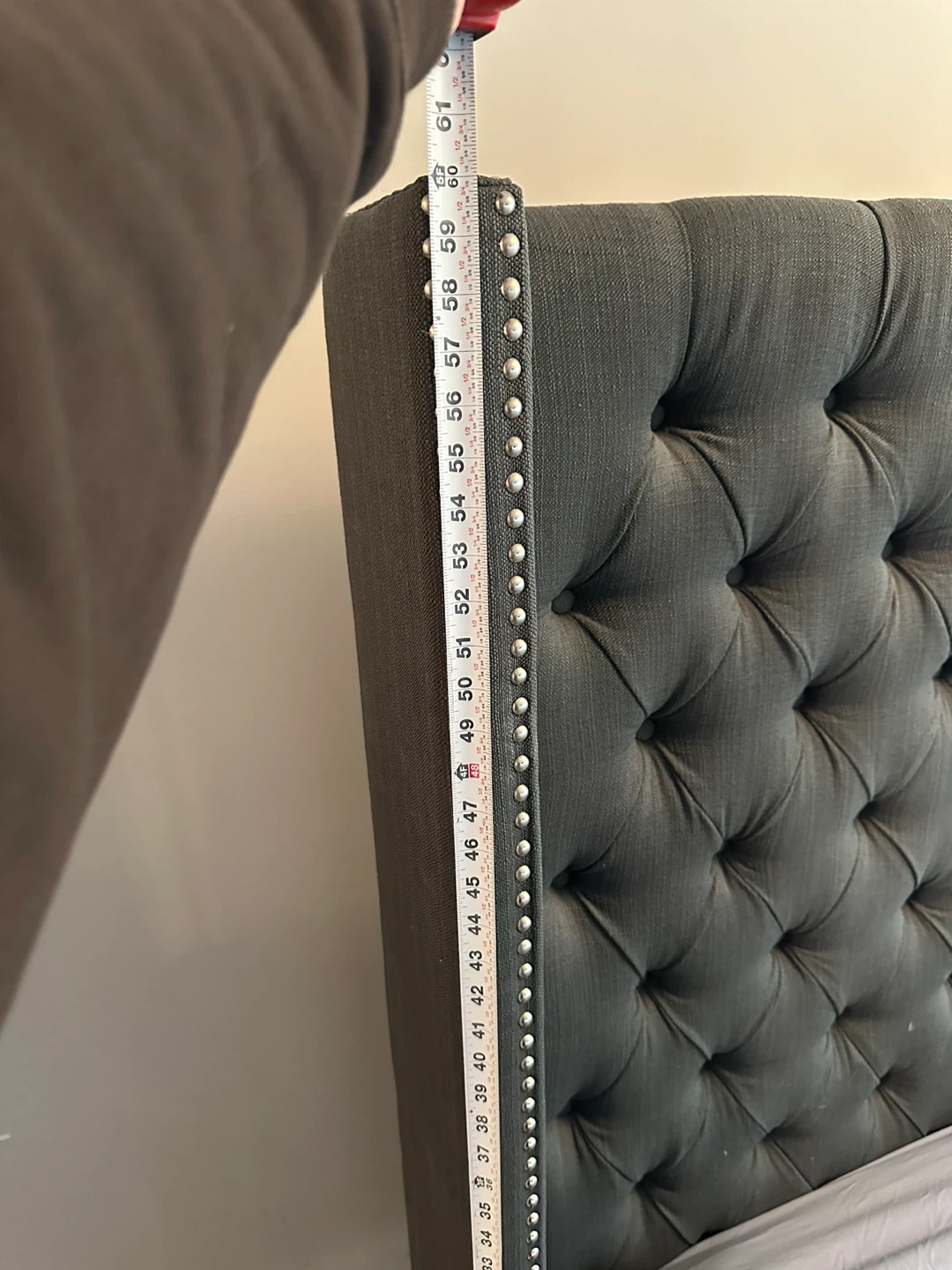 Grey Tufted Wingback King Bed Frame - photo 4