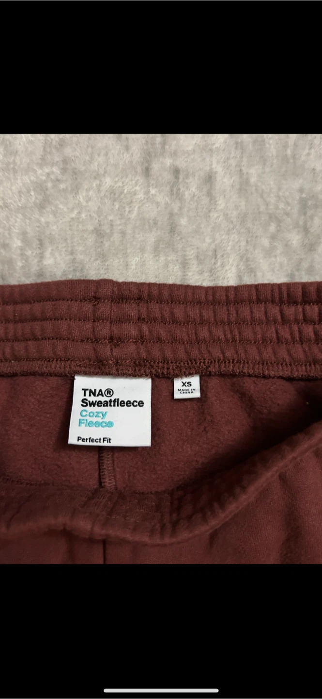 TNA Cozy Fleece Sweatpants - Burgundy - XS