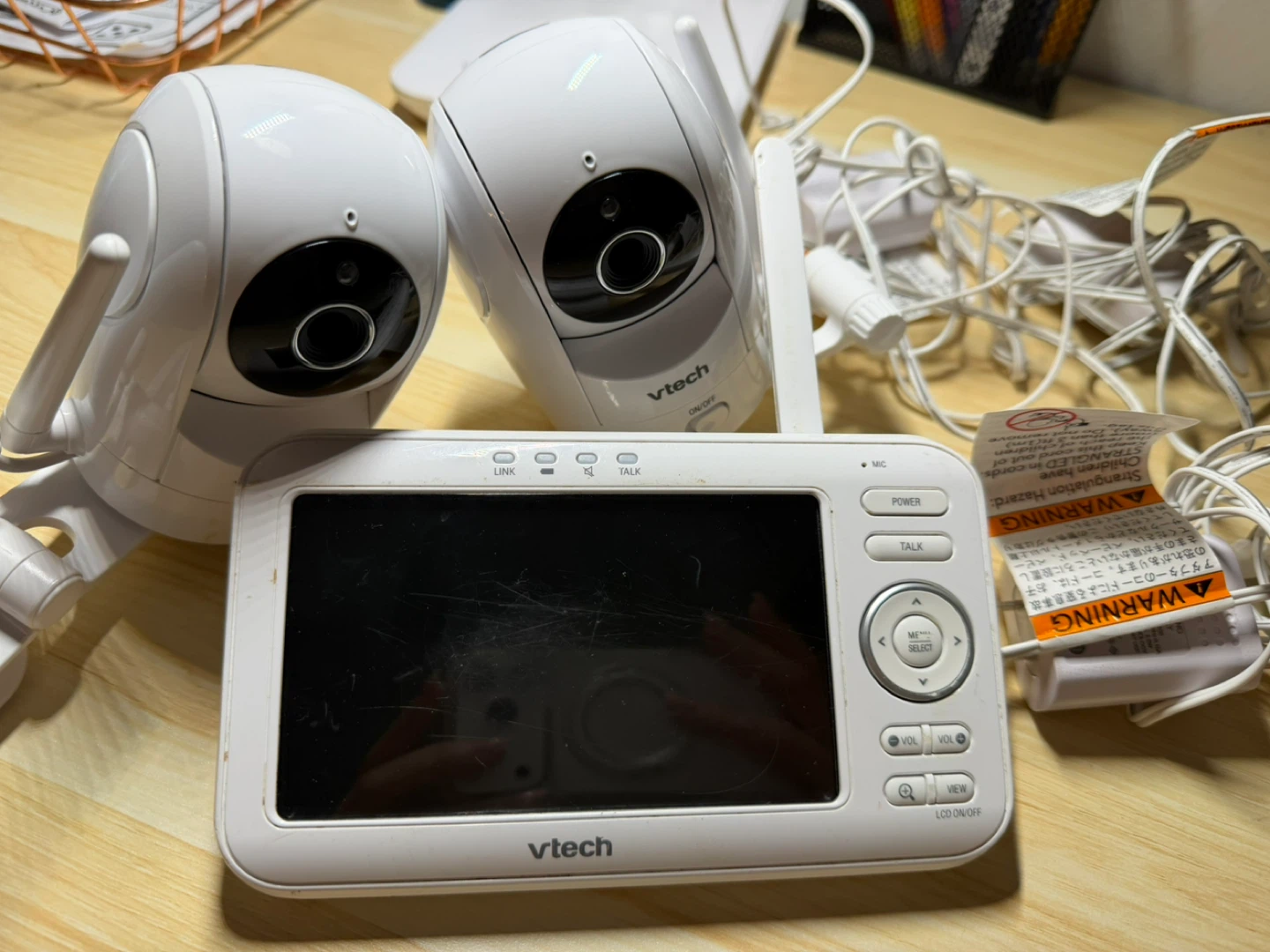 Vtech VM5262-2 Baby Monitor with 2 Cameras - photo 2
