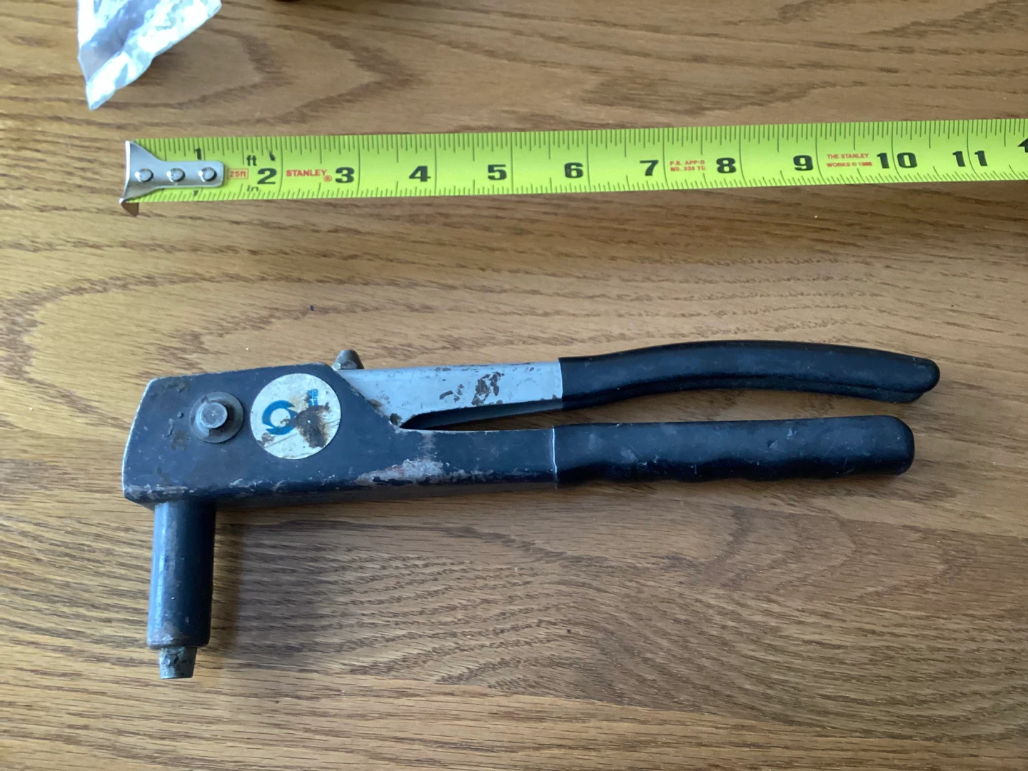 Riveter Tool