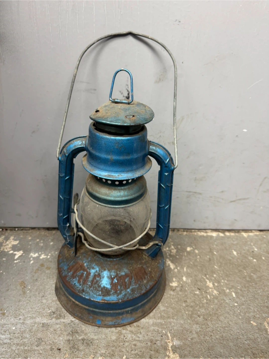 Vintage Blue Metal Lantern - photo 3