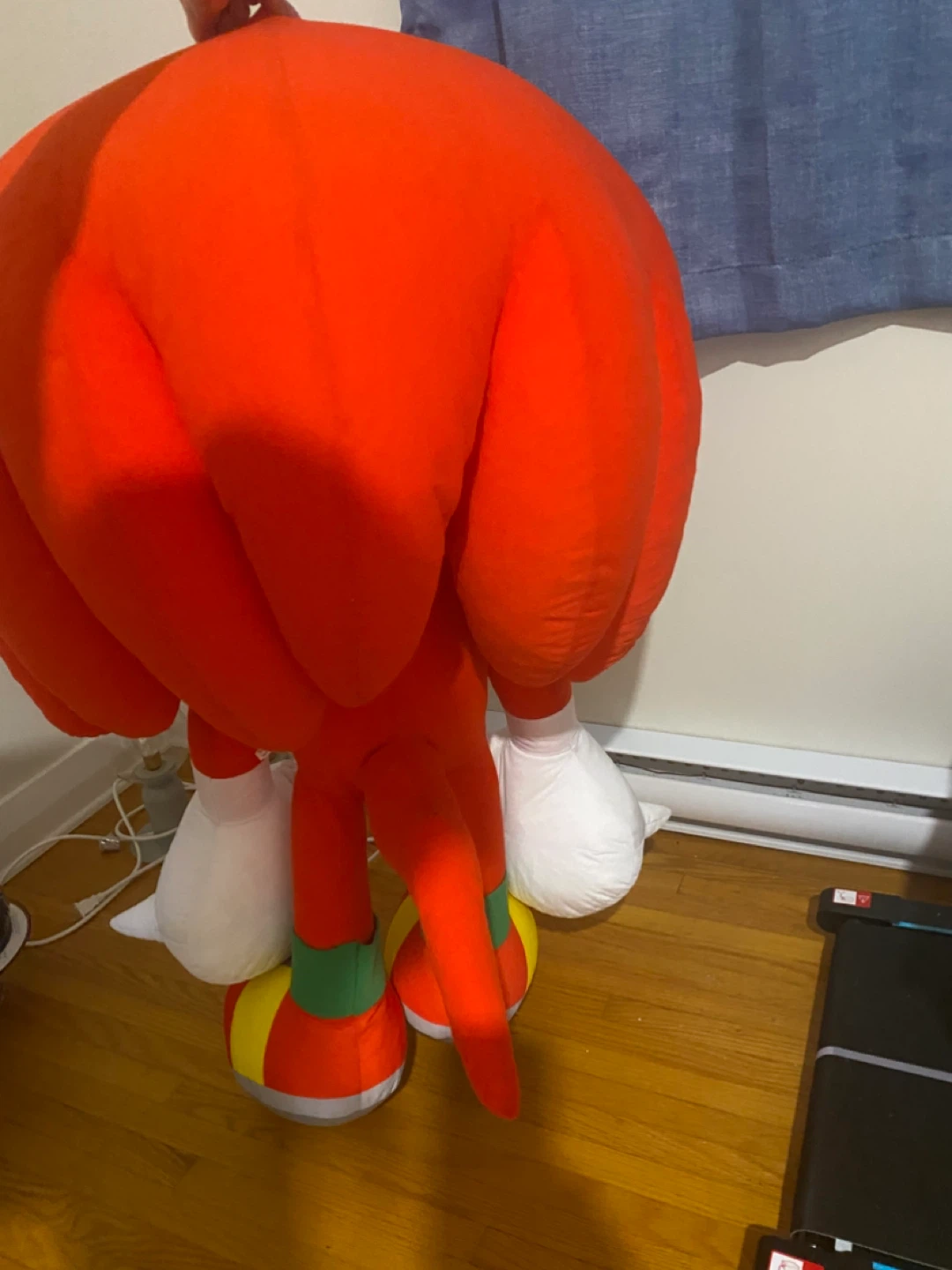 Giant Knuckles plush Toy - photo 3