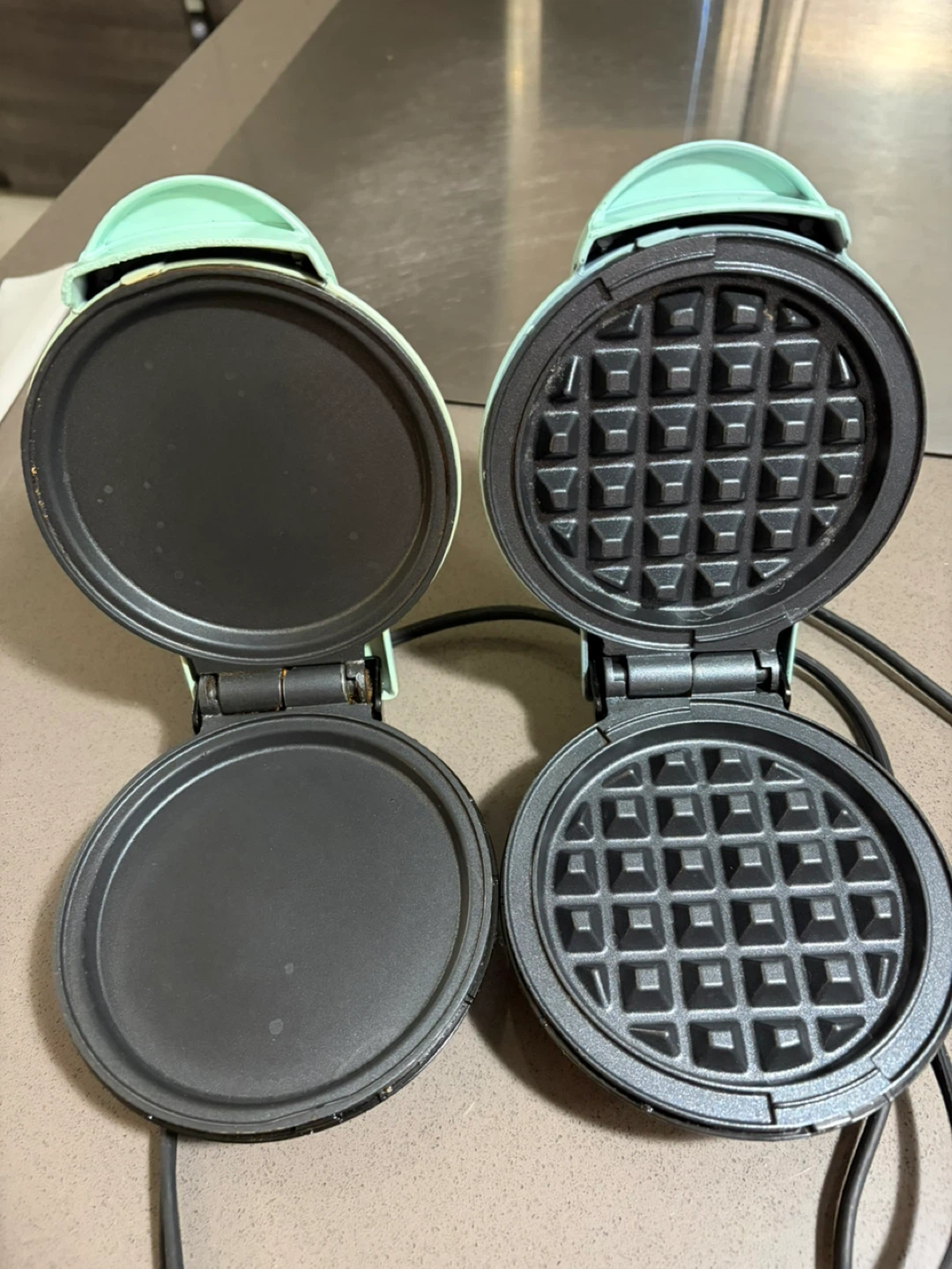 Progressive Onion Chopper & Dash Mini Waffle Maker - photo 2
