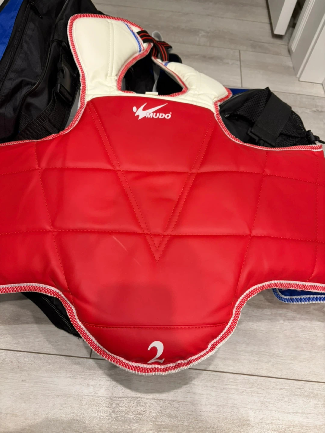 Mudo Taekwondo Chest Protector and Bag Set - photo 3