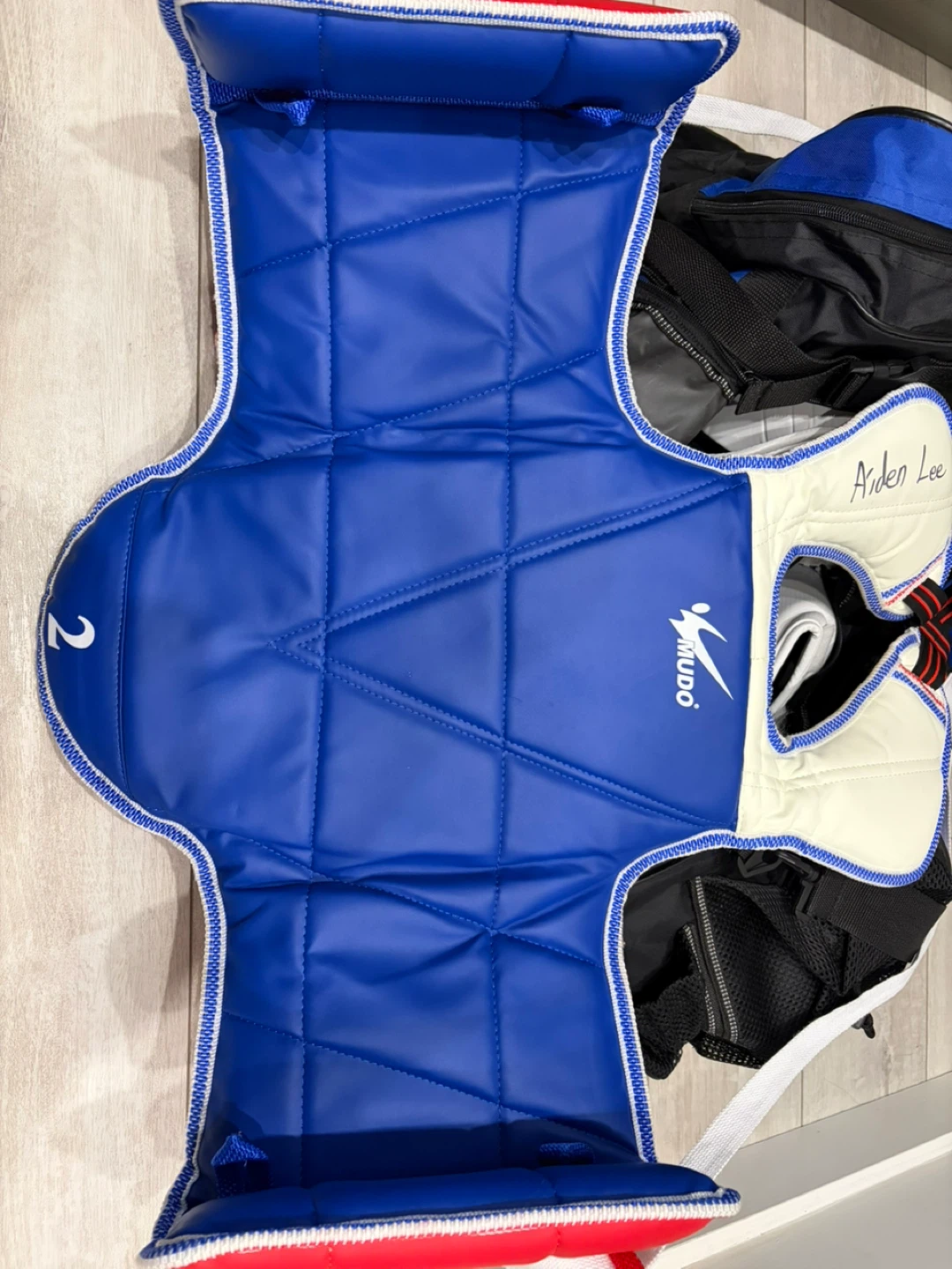 Mudo Taekwondo Chest Protector and Bag Set - photo 4