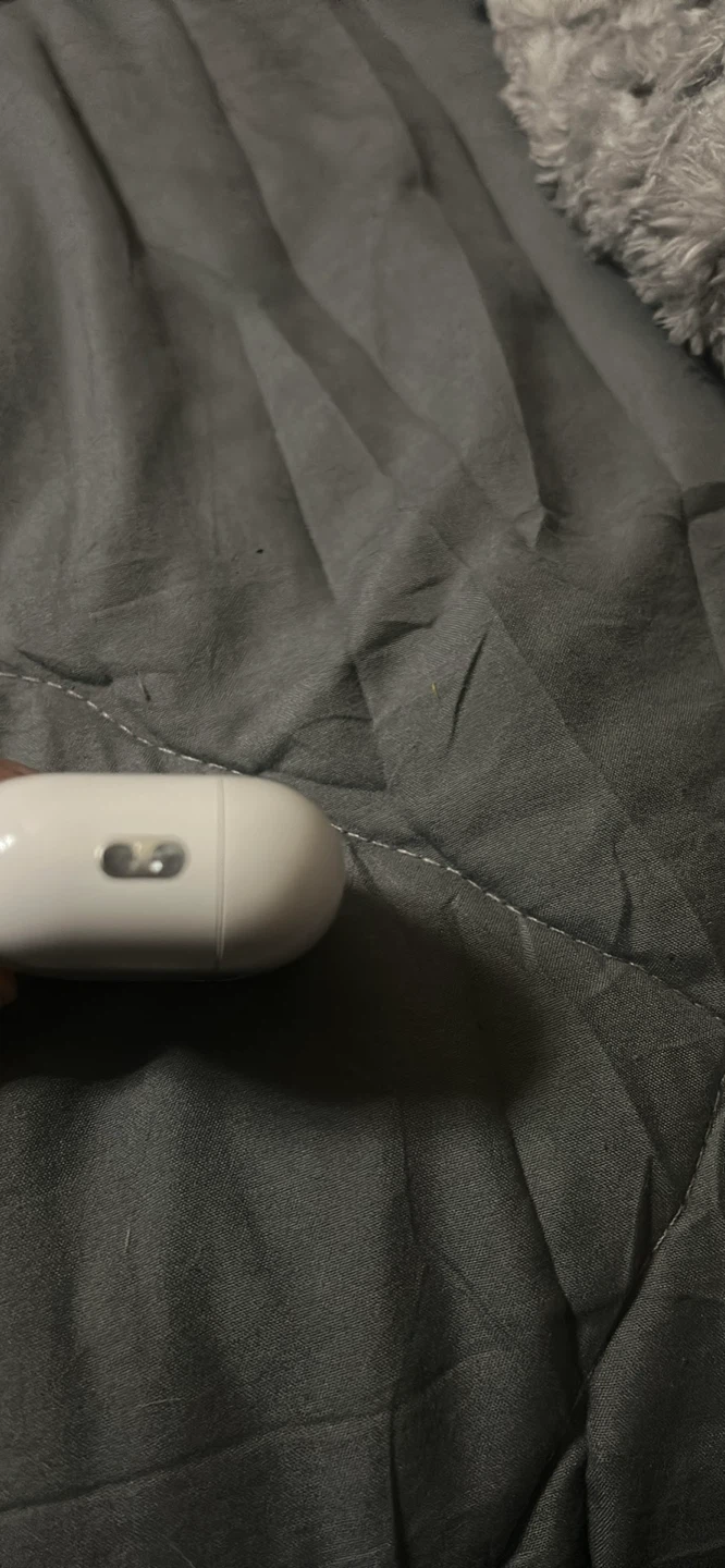 Apple AirPods Pro (2nd generation) - photo 4