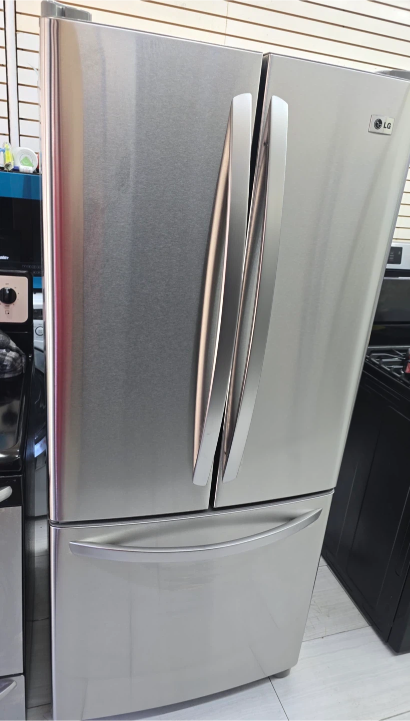 LG Stainless Steel French door freezer refrigerator 30w 30d 67h