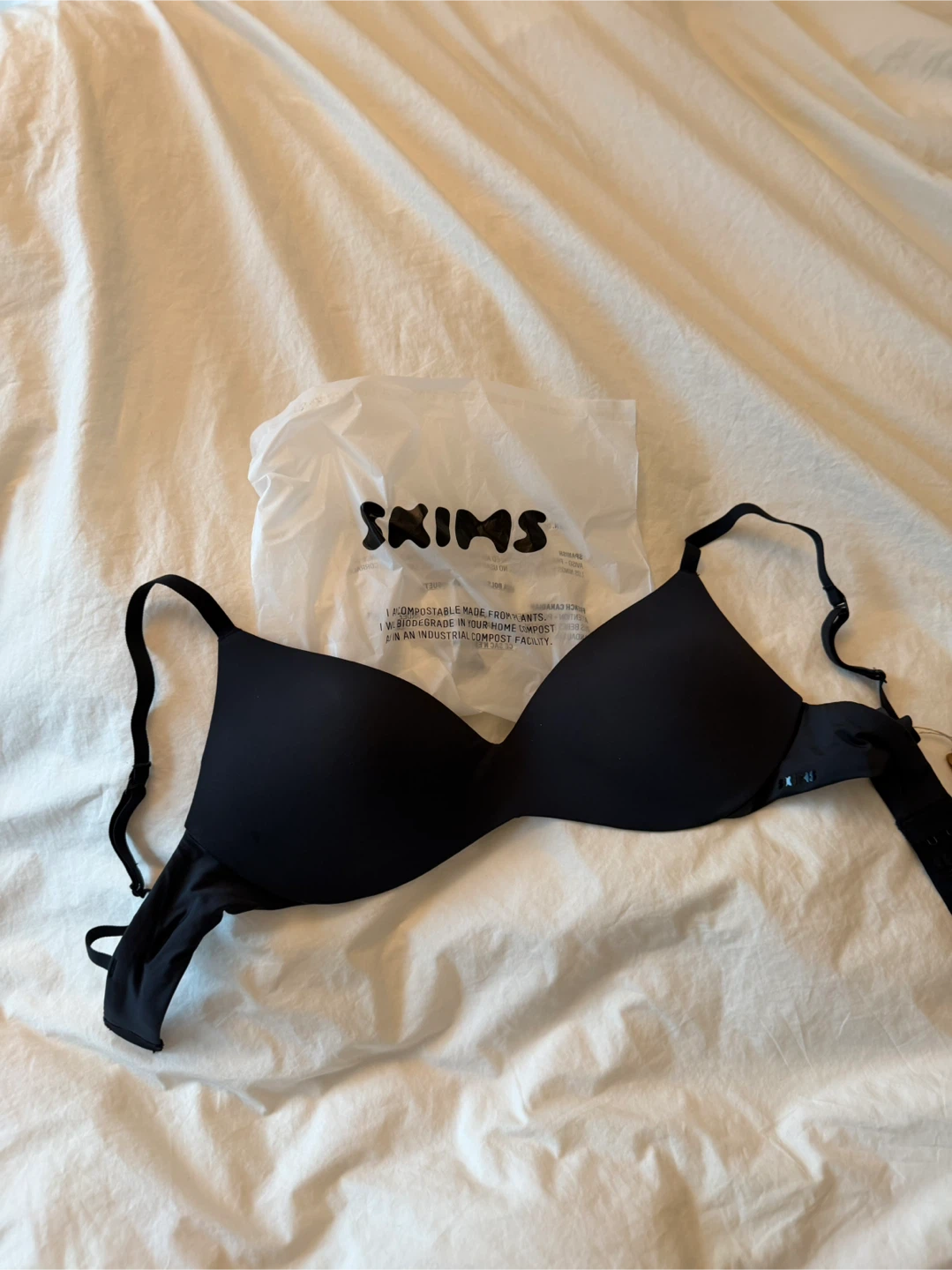 SKIMS Black Triangle Bralette - 32B~C - photo 2