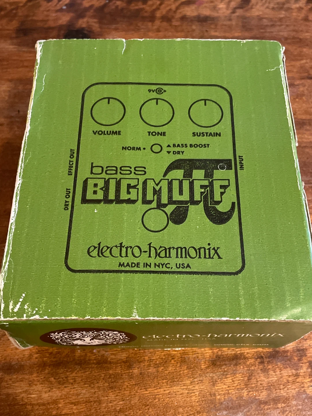 Electro-Harmonix Bass Big Muff Pi Fuzz Distortion Pedal - photo 3