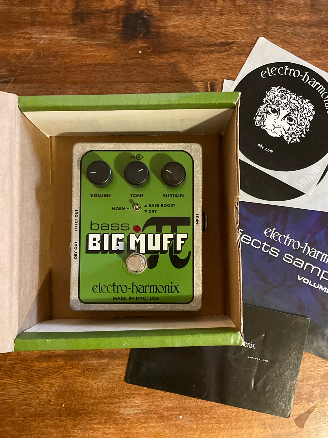 Electro-Harmonix Bass Big Muff Pi Fuzz Distortion Pedal