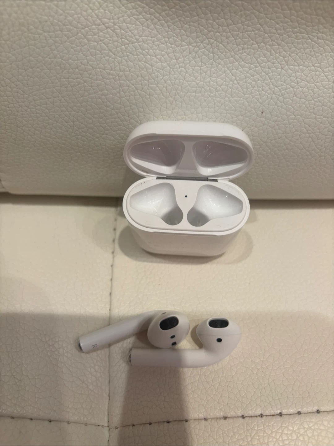 Airpods - photo 3