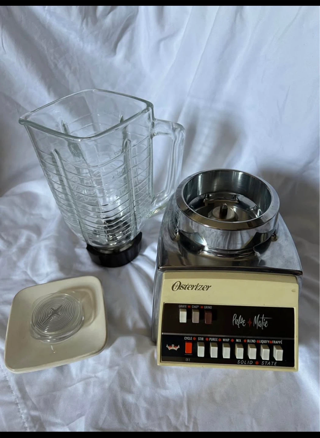 Vintage Osterizer Pulse-o-Matic Blender