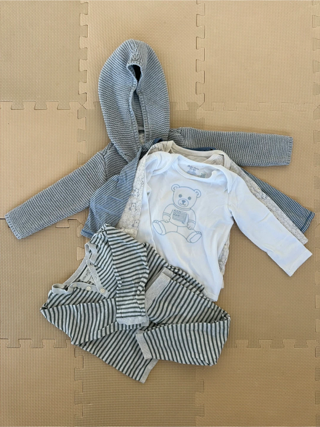Baby Clothes Bundle (18 months)