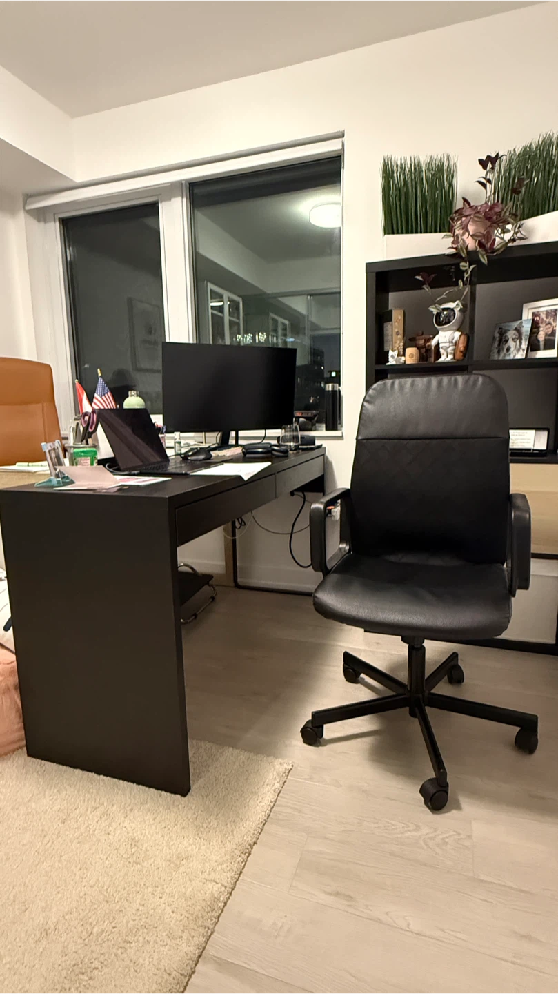 Brown Desk with drawers - photo 3