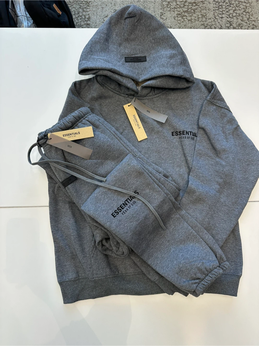 Dark grey Essentials set - photo 4
