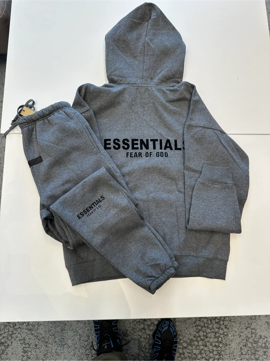 Dark grey Essentials set - photo 2